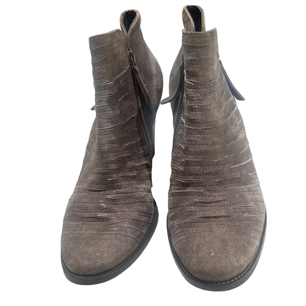 Women’s 6.5 Paul Green Booties